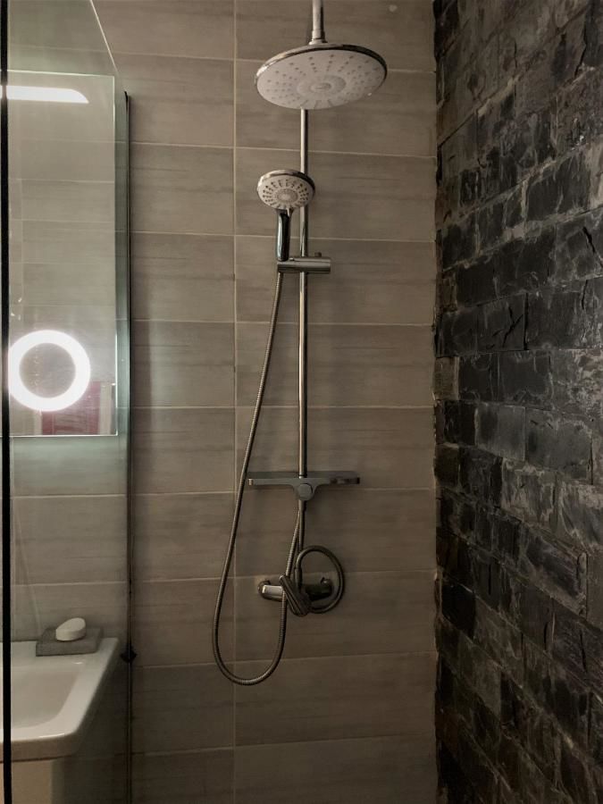 Проживание в семье City center - big bedroom in luxury flat Бухарест-12
